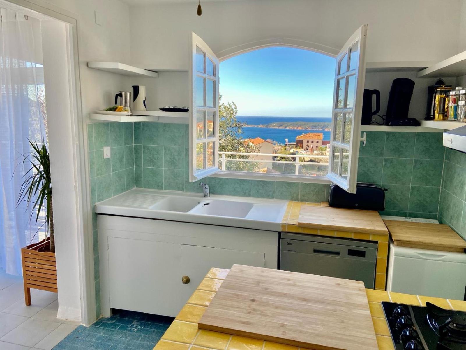 Villa Montalbo Vue Mer De 2 A 10 Personnes Cargese Exterior photo
