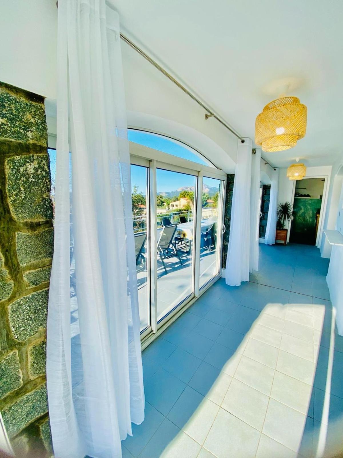 Villa Montalbo Vue Mer De 2 A 10 Personnes Cargese Exterior photo